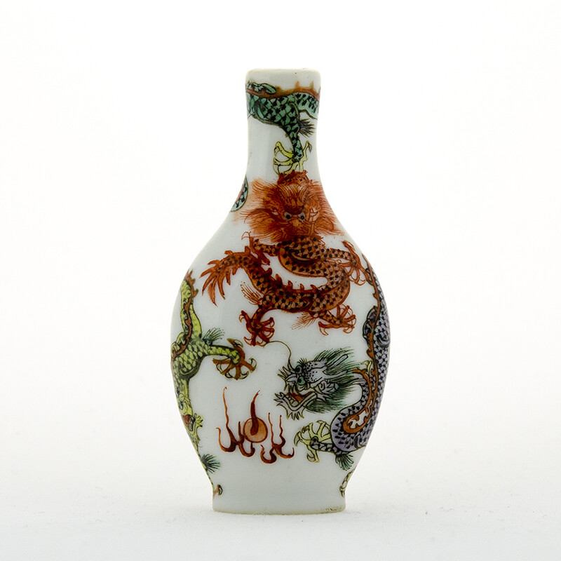 Snuff bottle, n.d., porcelain, 2 3/4 x 1 7/16 in. Pomona College Collection. Gift of Clinton N. Laird