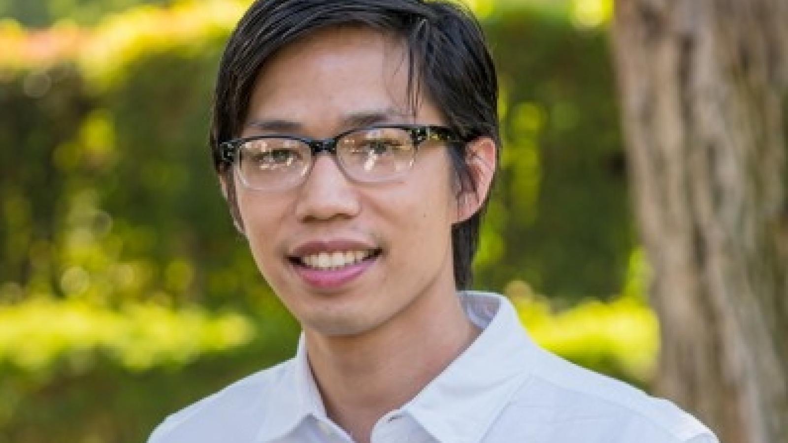 Portrait of Tom Le