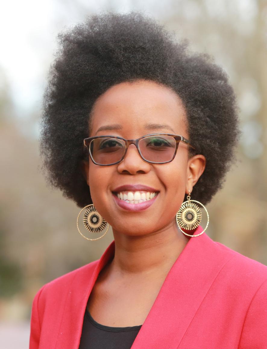 Kelebogile “Kelly” Zvobgo ’14 