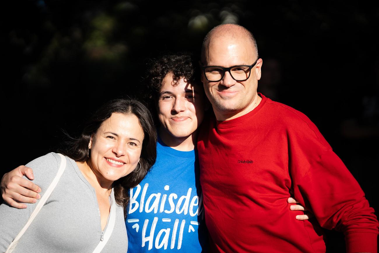 Parents and their new Pomona student