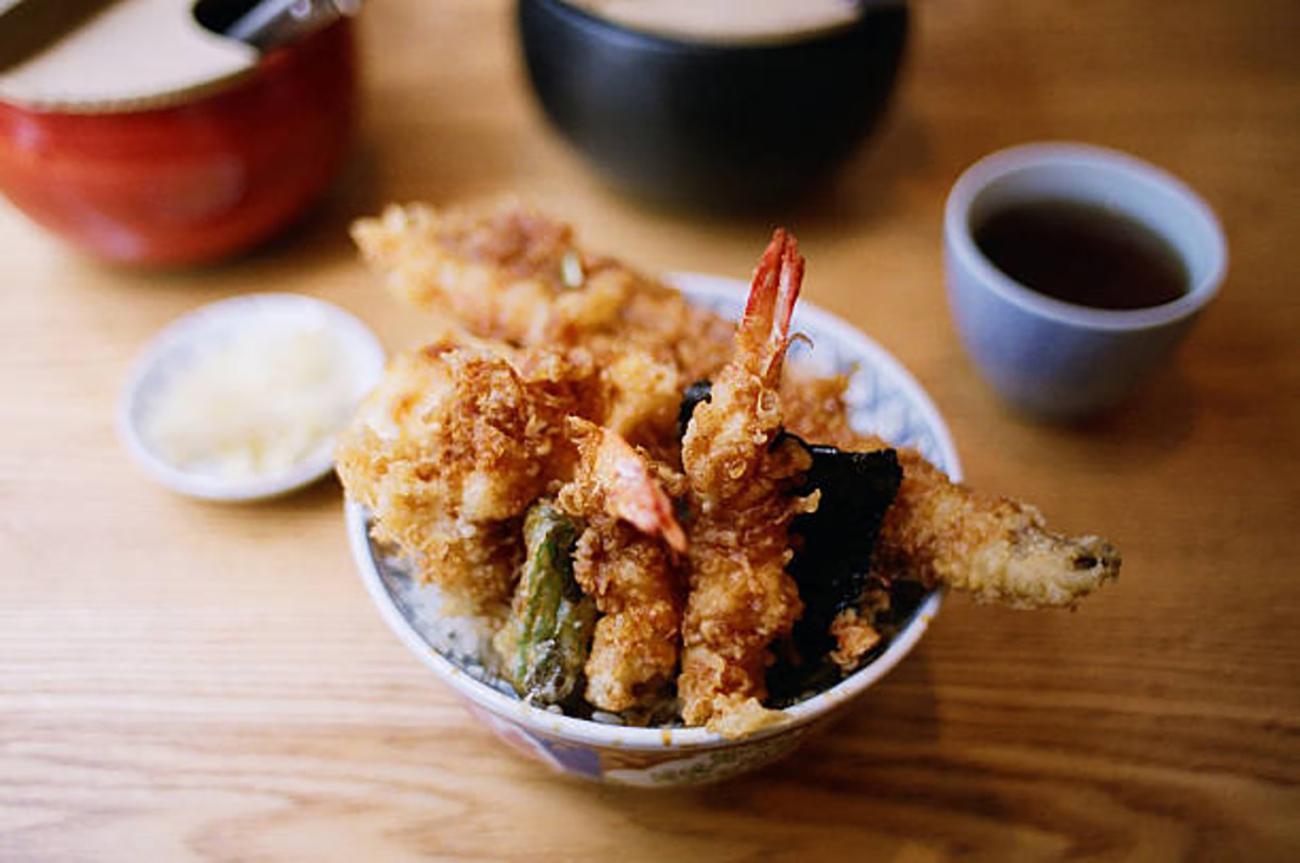 Tendon (tempura over rice)