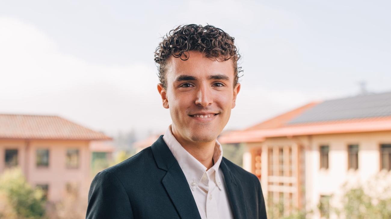 A portrait of Yannai Kashtan '20