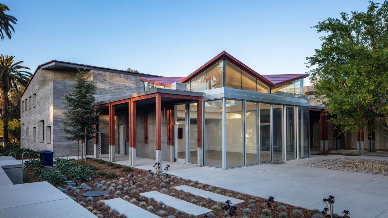 Benton Museum Exterior Photo